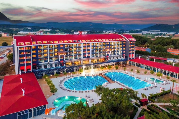 Casa Fora Beach Resort