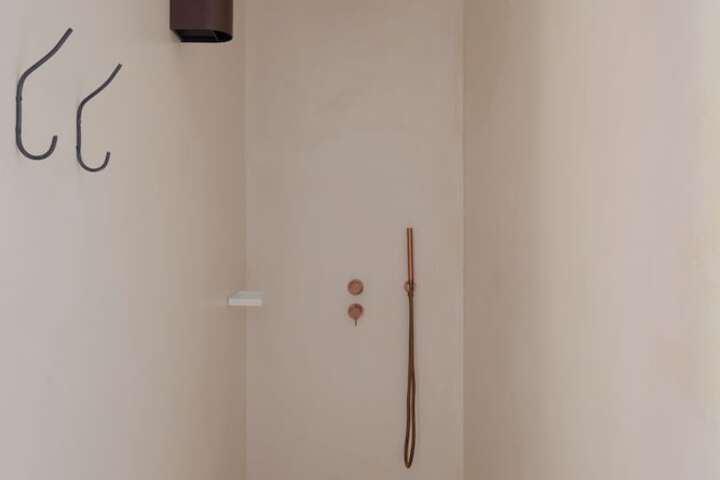 Room 79 of 126