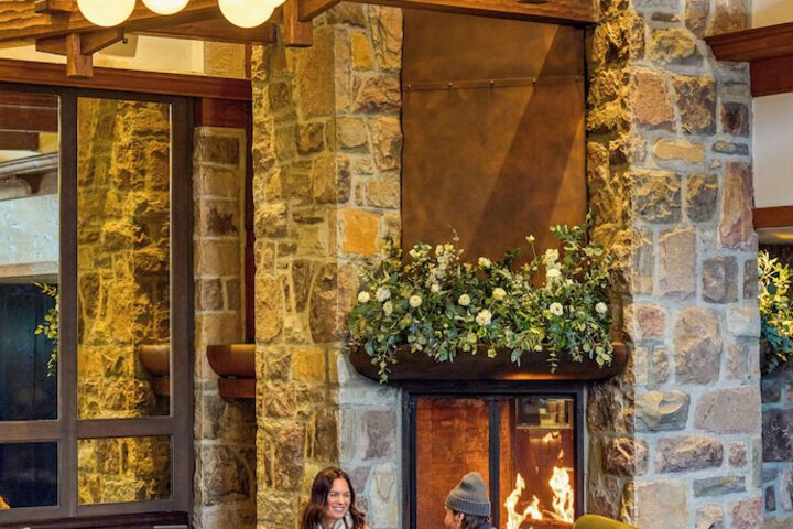 Guest Lobby