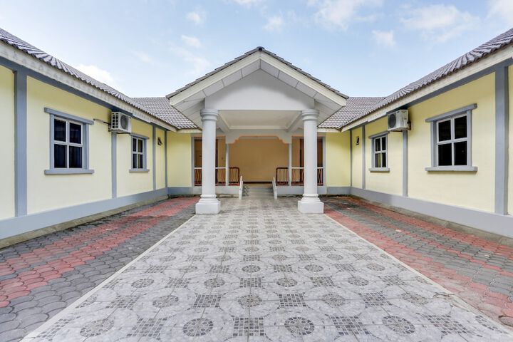 Photo of OYO 89660 Raudhah Inn Hotel