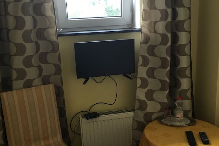 Room 17 of 52