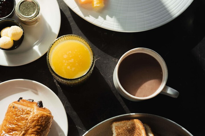 Breakfast/Coffee Service 58 of 99