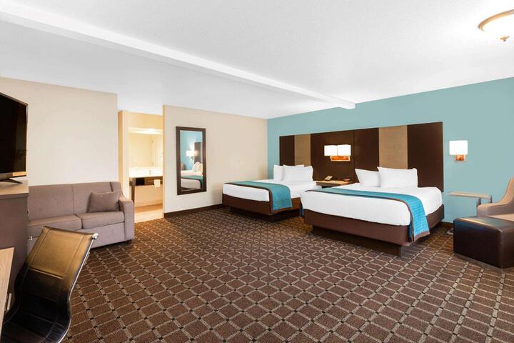1 King Bed Mobility Accessible (3 of 19)