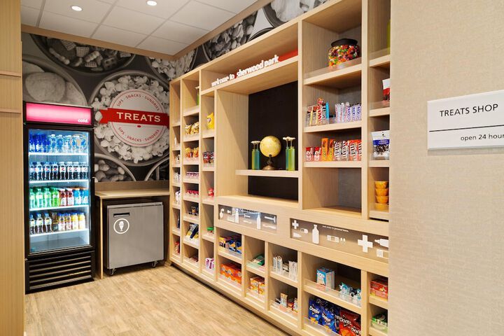 Snack bar