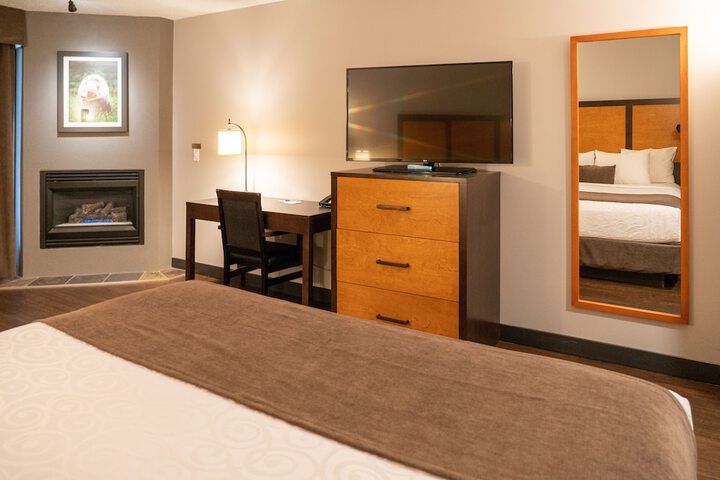 Room 15 of 107