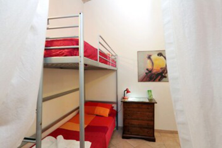Room 125 of 166
