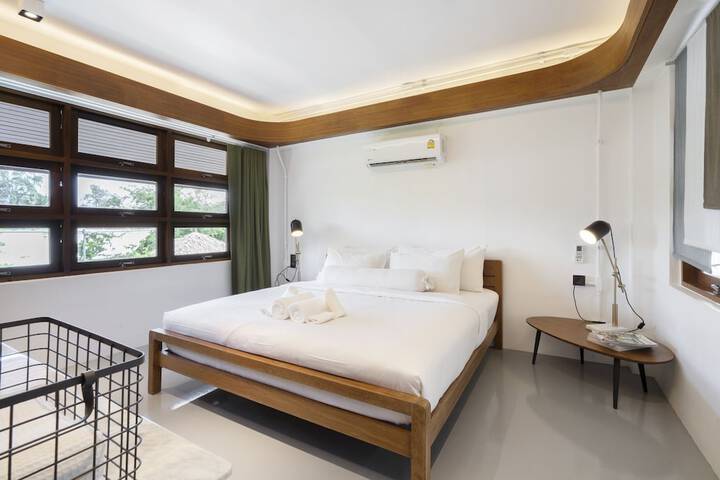 Room 36 of 219