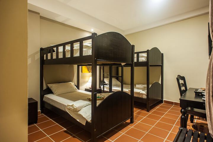 Room 8 of 46