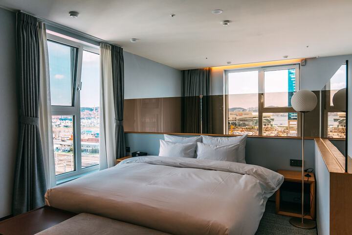 Room 21 of 219