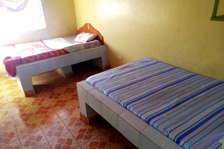 Room 9 of 19
