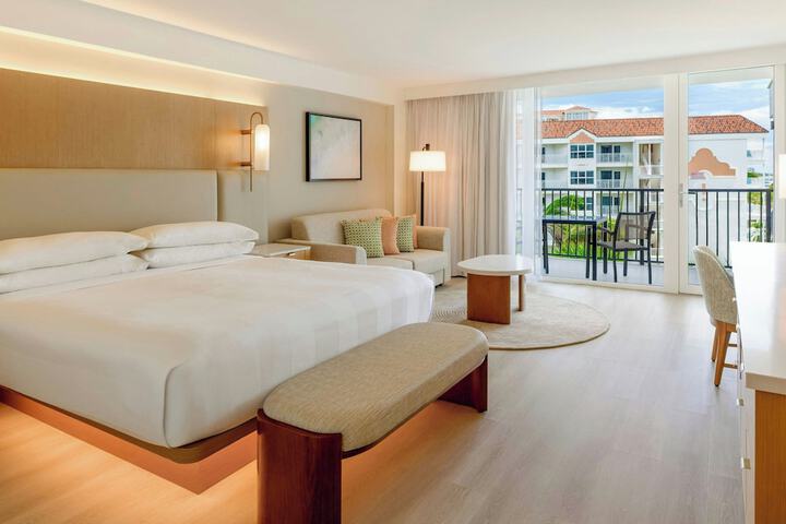 Room 15 of 191