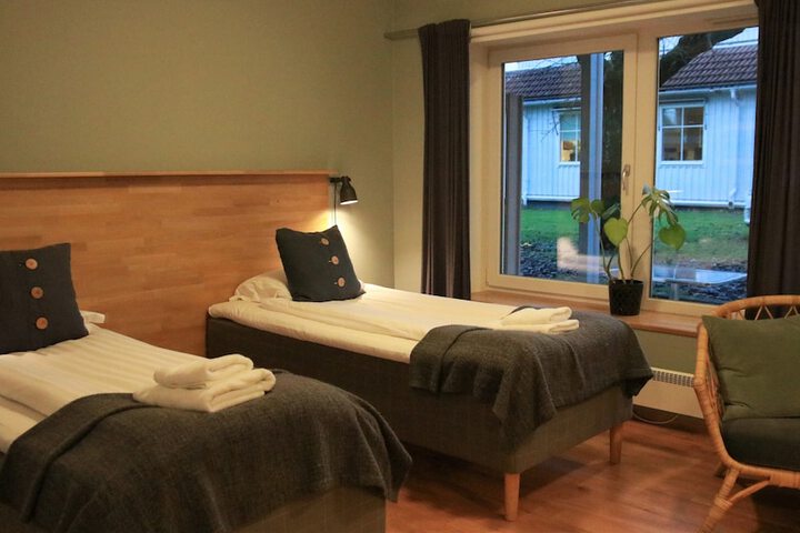 Room 10 of 49