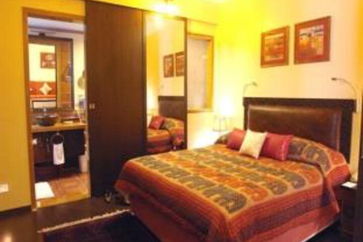 Hotel Shalimar