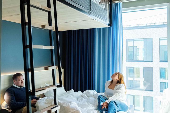 Room 70 of 121