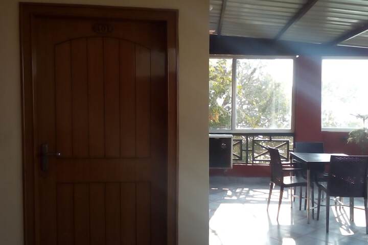 Room 46 of 120
