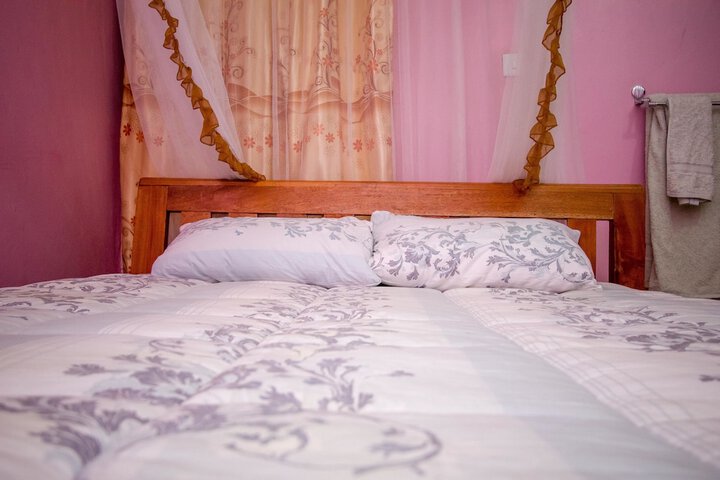 Room 11 of 39