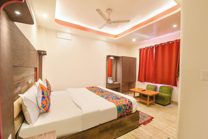 Room 19 of 29