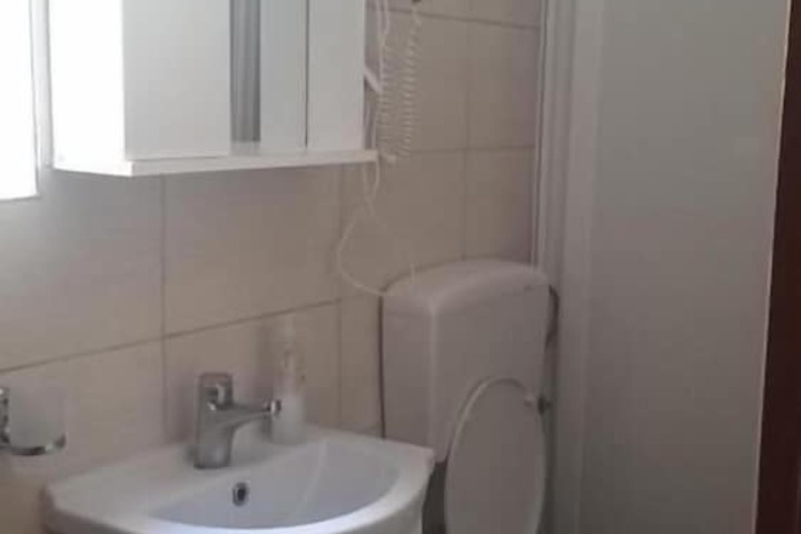 Room 15 of 29