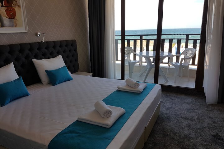 Room 3 of 57
