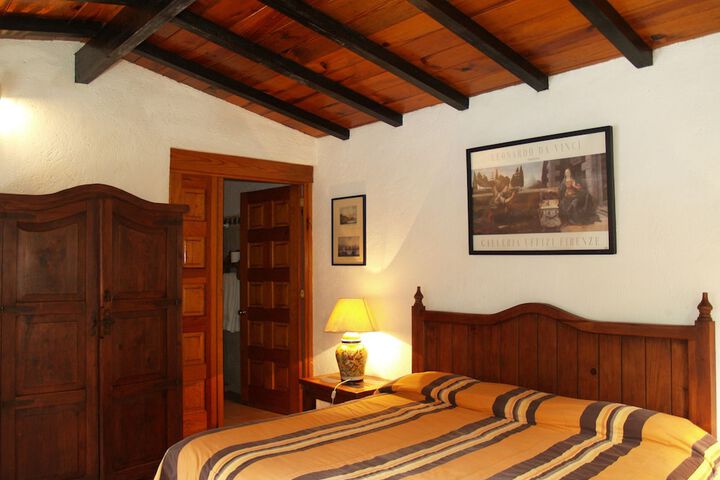 Room 12 of 63