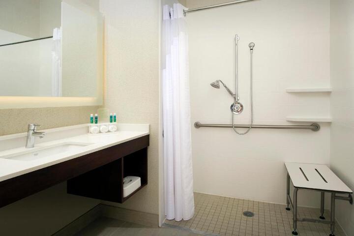 Standard Room, King or Two Doubles (1 of 4)