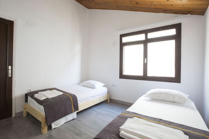 Room 15 of 70