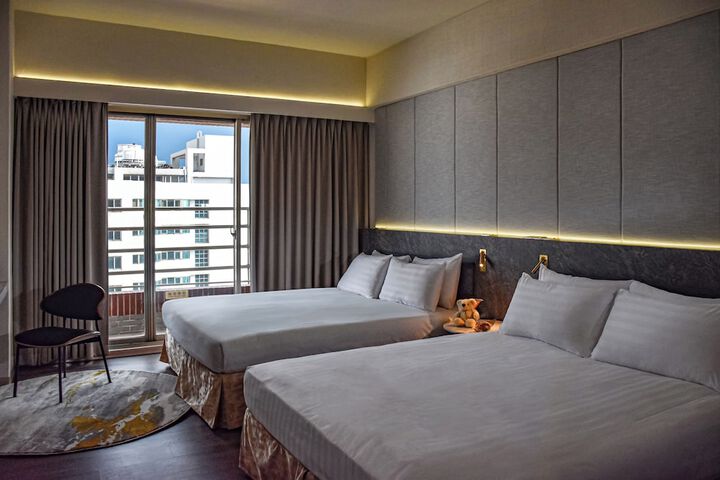 Room 7 of 22
