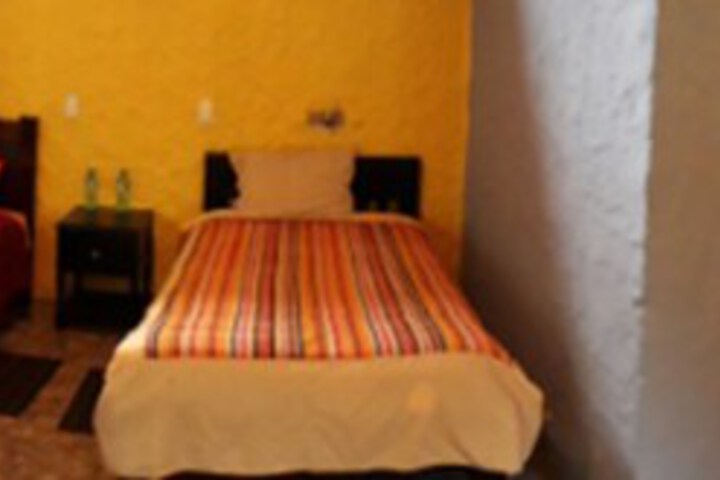 Room 4 of 23