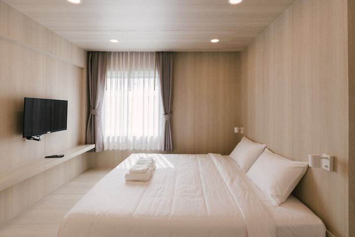 Room 18 of 88