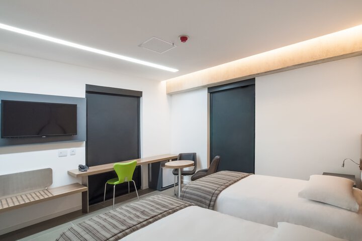 Room 11 of 58