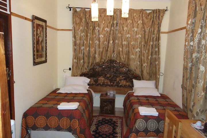 Room 3 of 61