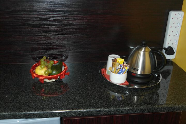 Breakfast/Coffee Service 17 of 47