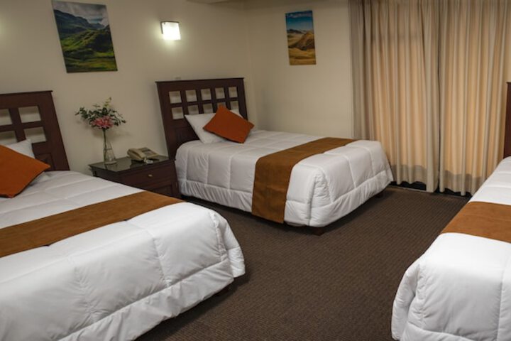 Room 8 of 36