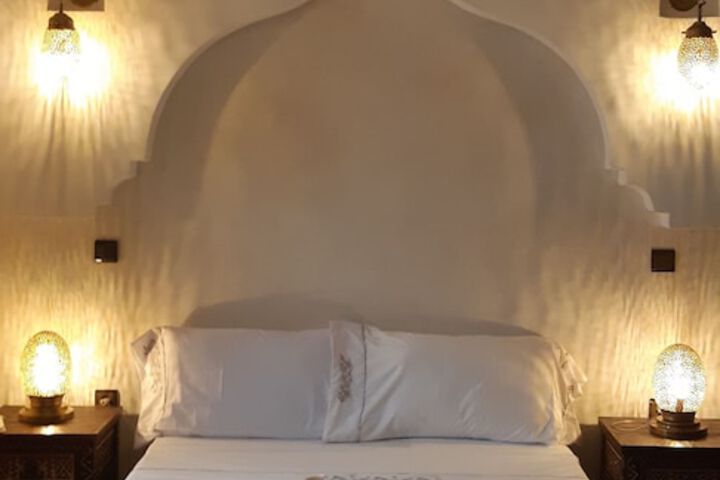 Room 21 of 104