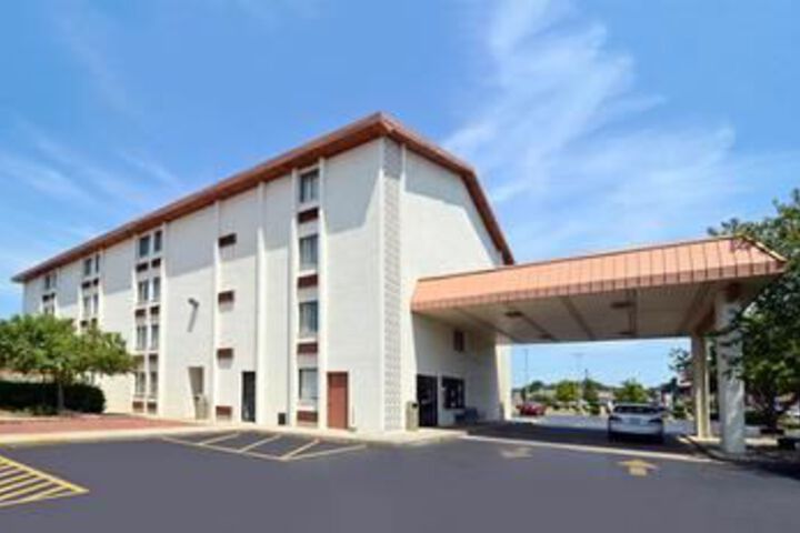 Hotel 28 of 44