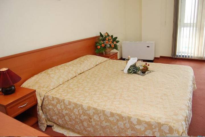 Room 7 of 45