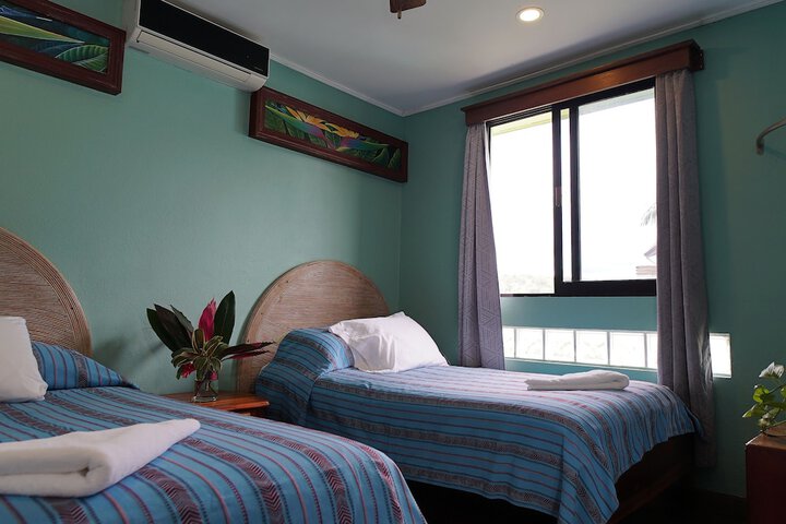 Room 18 of 87