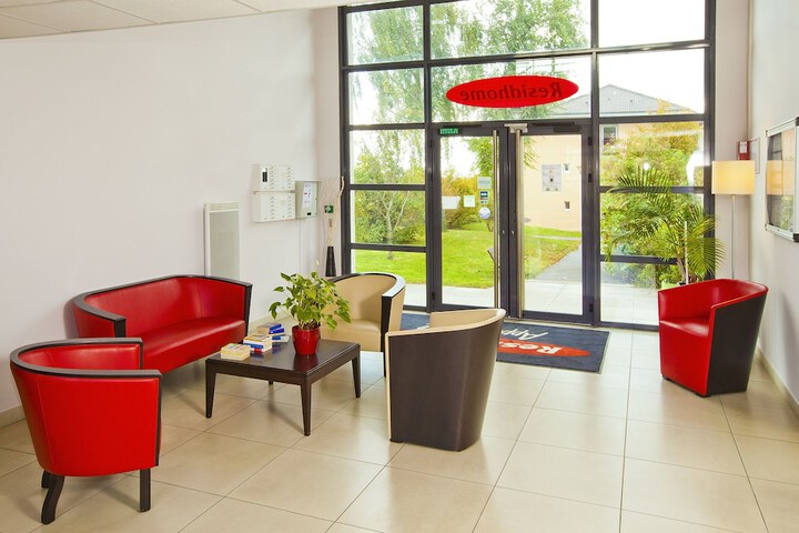 Guest Lobby