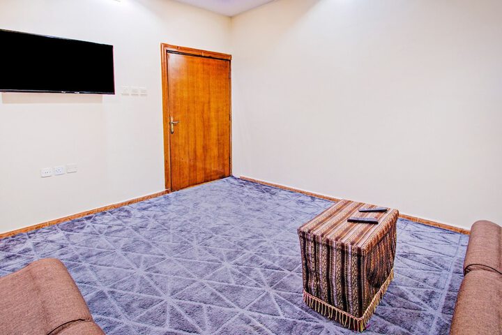 Room 35 of 53
