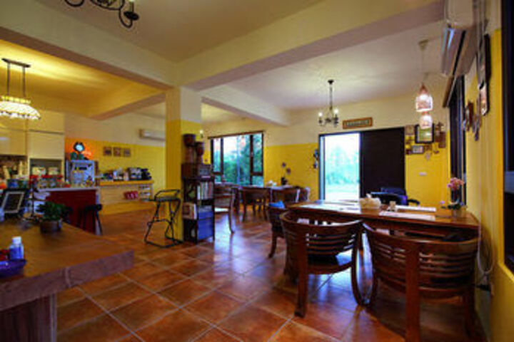 Breakfast/Coffee Service 12 of 53