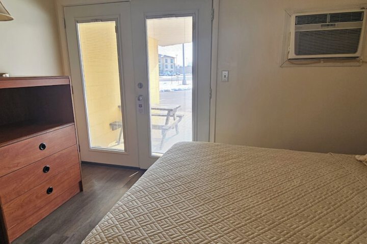 Room 7 of 30
