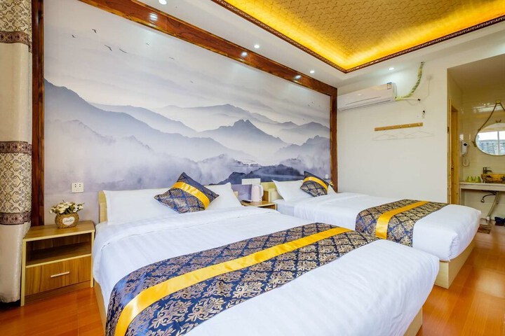 Room 1 of 21