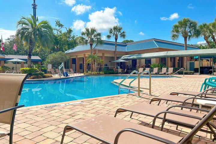 Pool 18 of 28