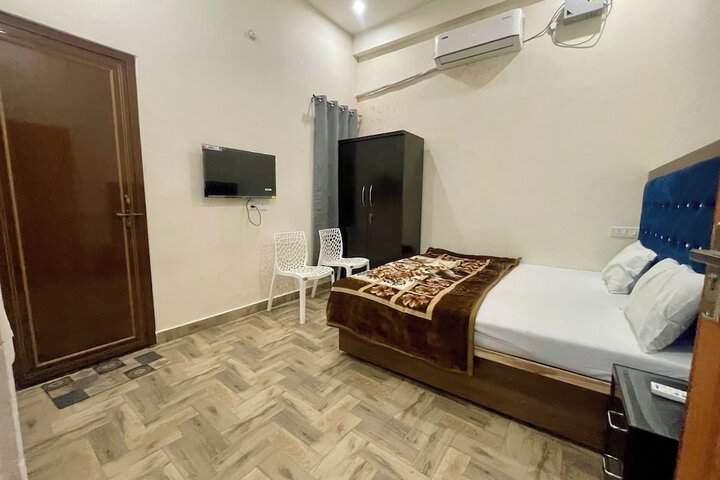Room 26 of 57