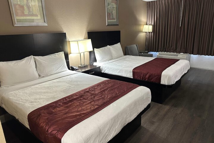 Room 20 of 40