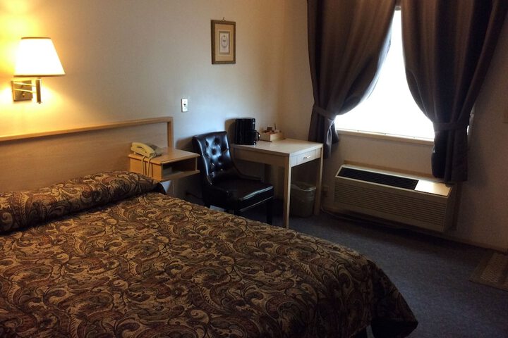 Room 3 of 29