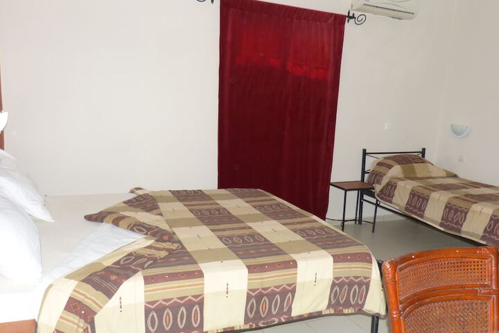 Room 9 of 62