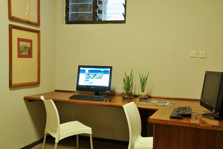 Business Center 197 of 207