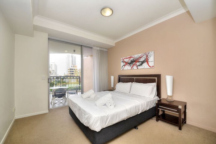 Room 6 of 58