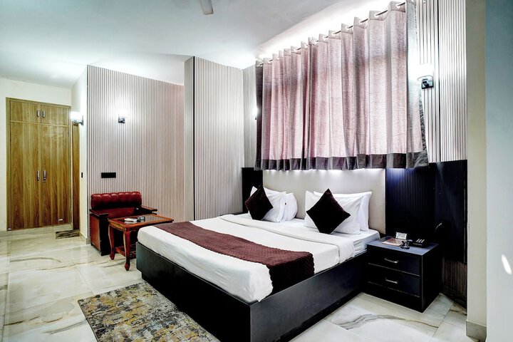 Room 14 of 49
